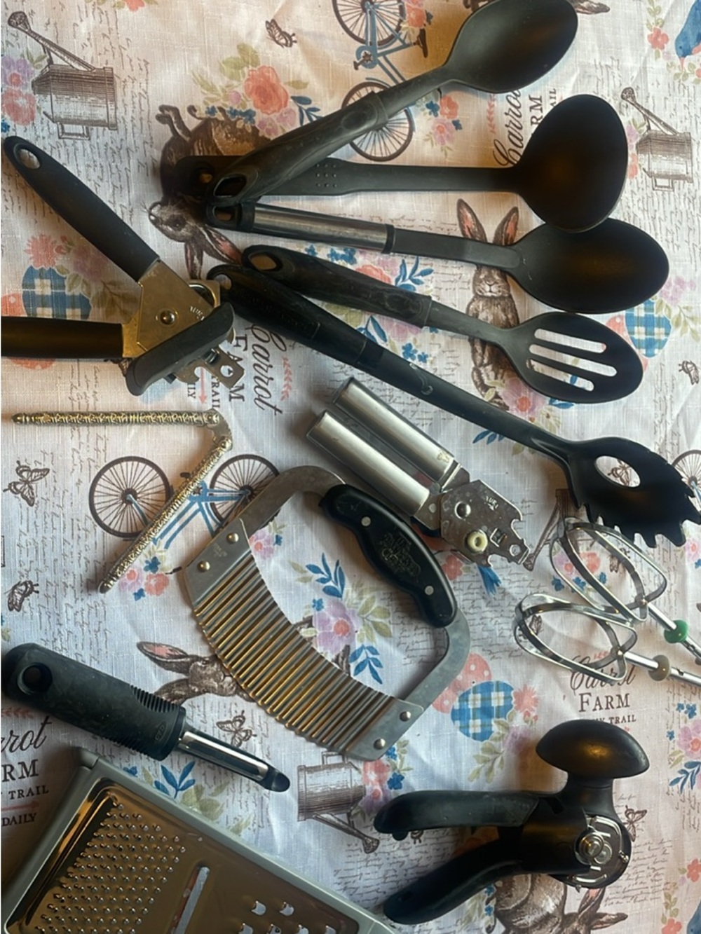 Black Nylon Kitchen Serving Utensil Set - Versatile Cooking Tools